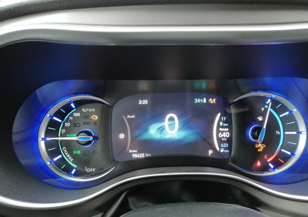 Chrysler Pacifica cena 139000 przebieg: 98425, rok produkcji 2019 z Mogilno małe 56